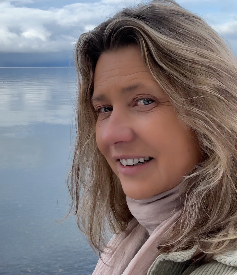 Niobe Burden Austere