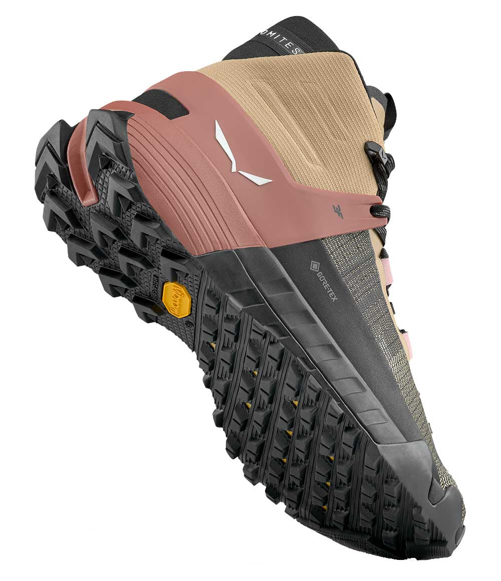 W Wildfire NXT Mid GTX