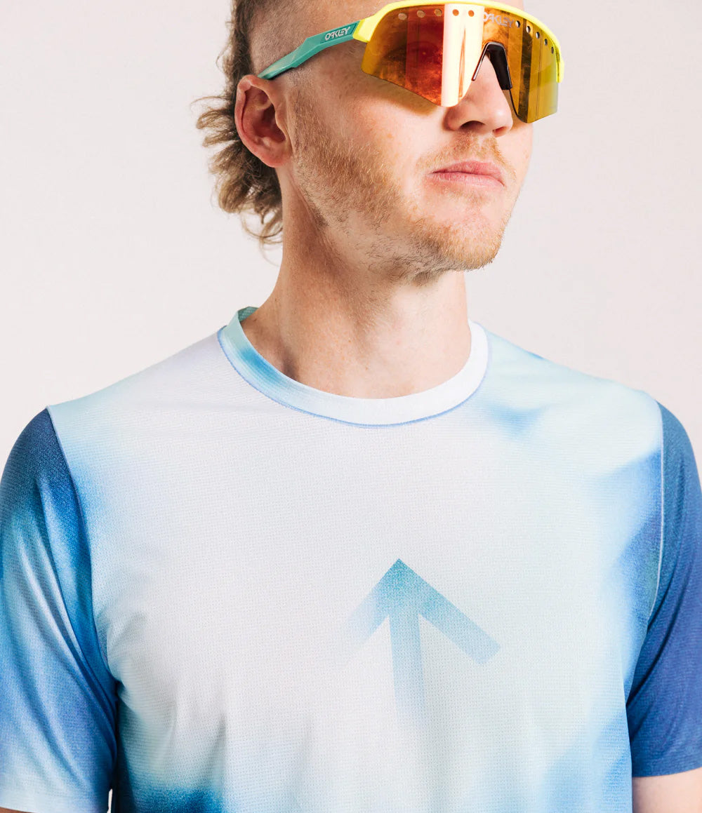 U AROW Lightweight Tee V2