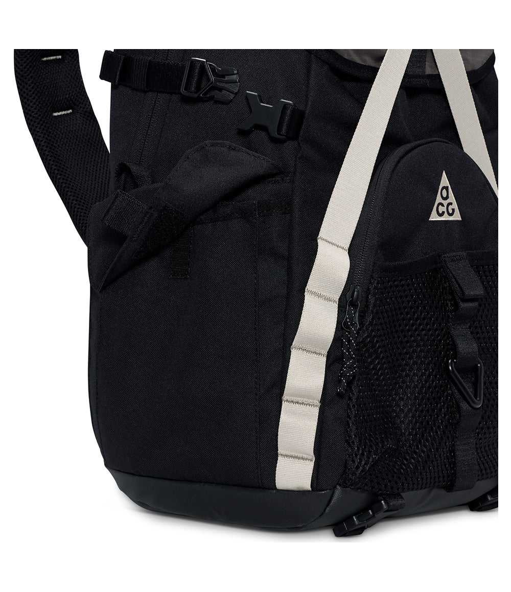 Daymax Backpack