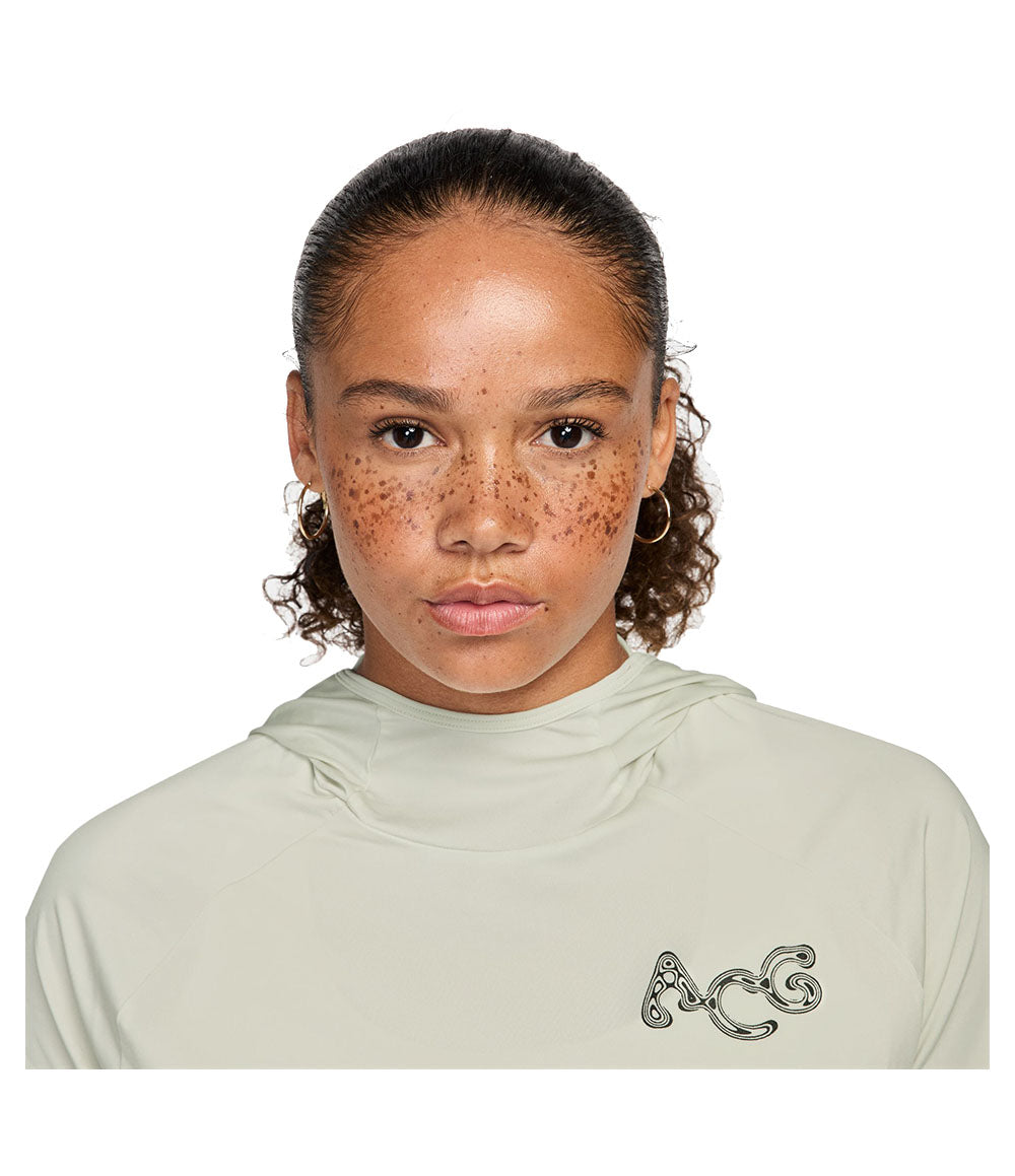 W UV Protection LS Hoodie