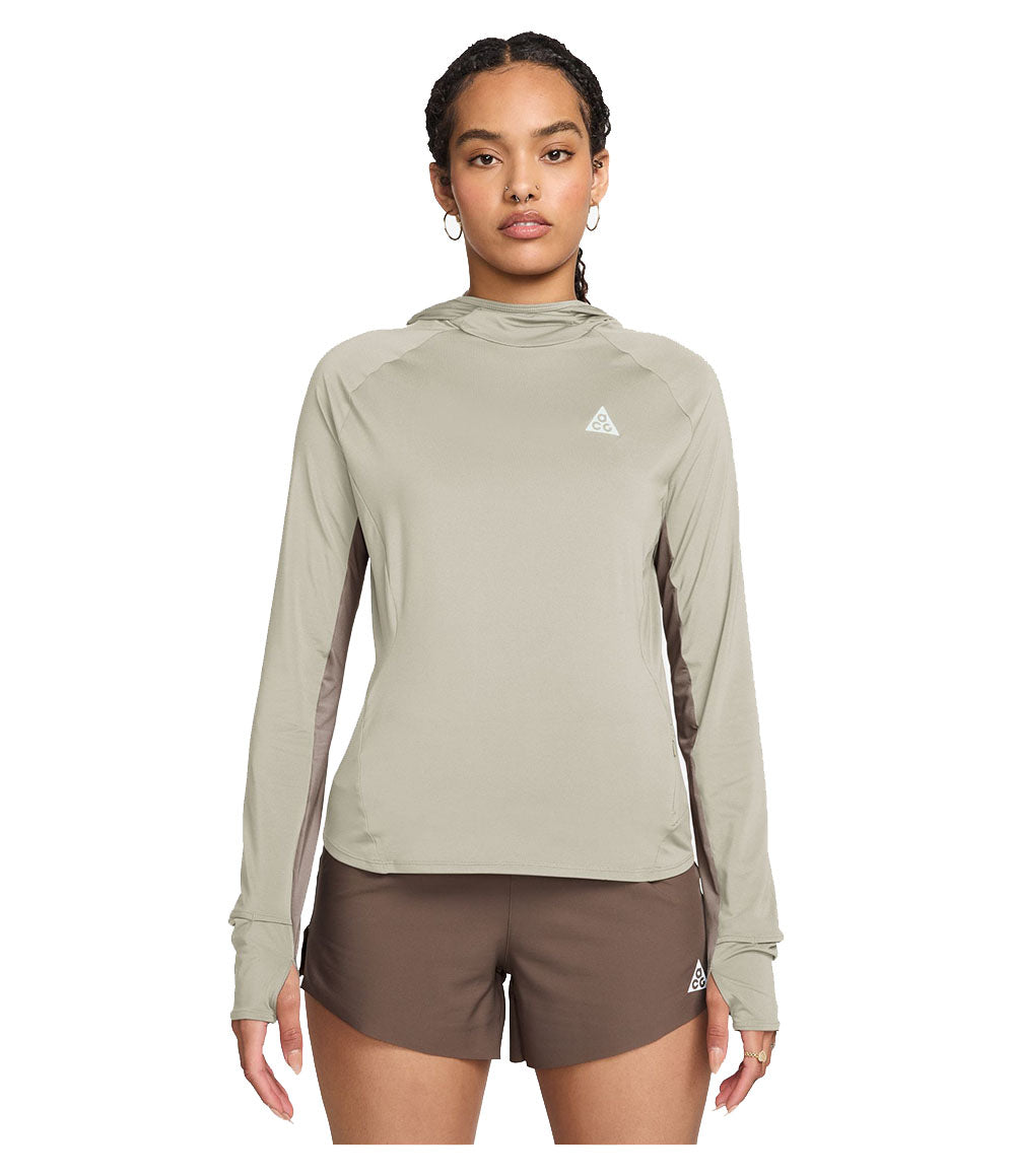 W UV-Resistant Hooded Mid-Layer Top