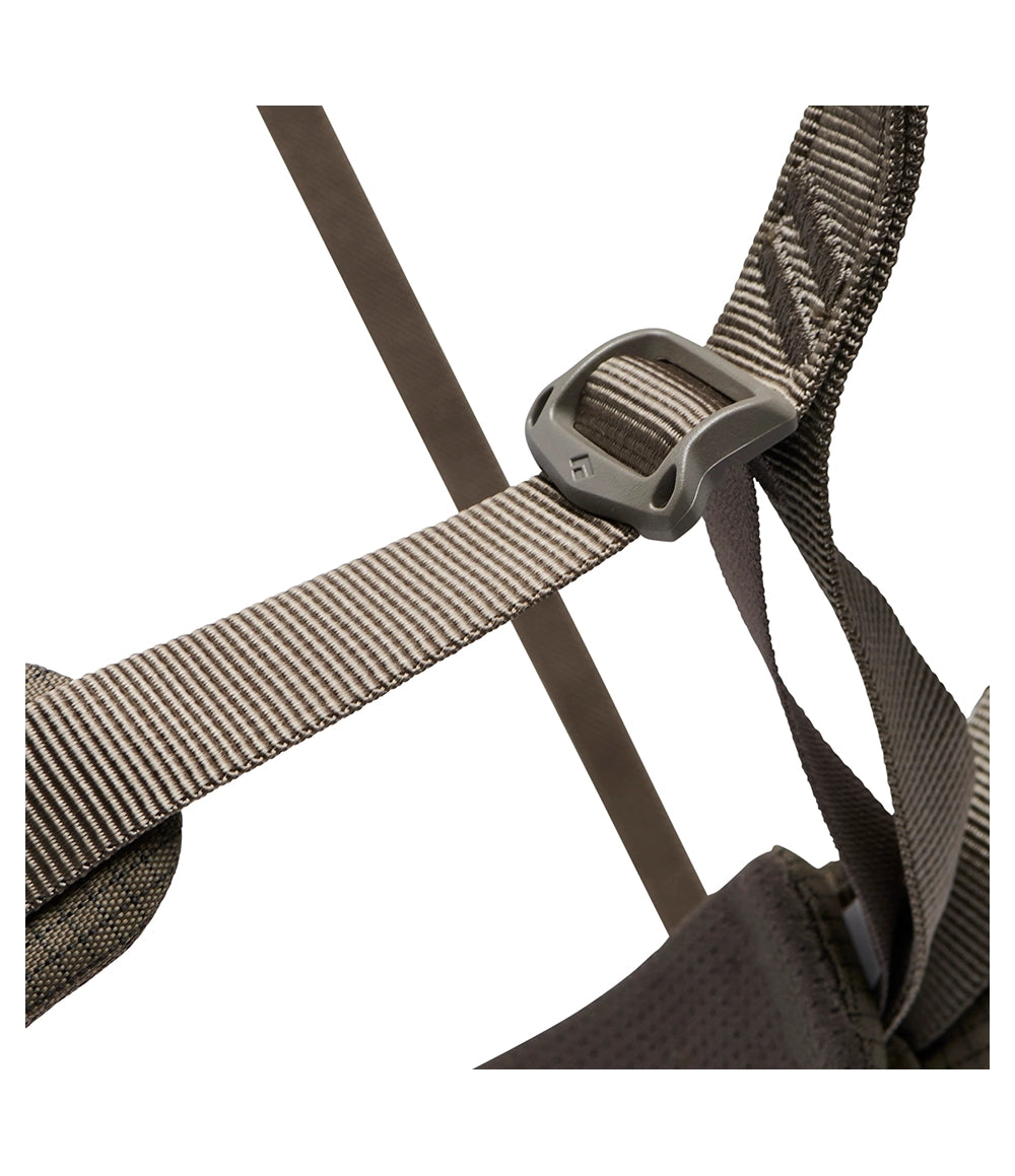 M Momentum Harness