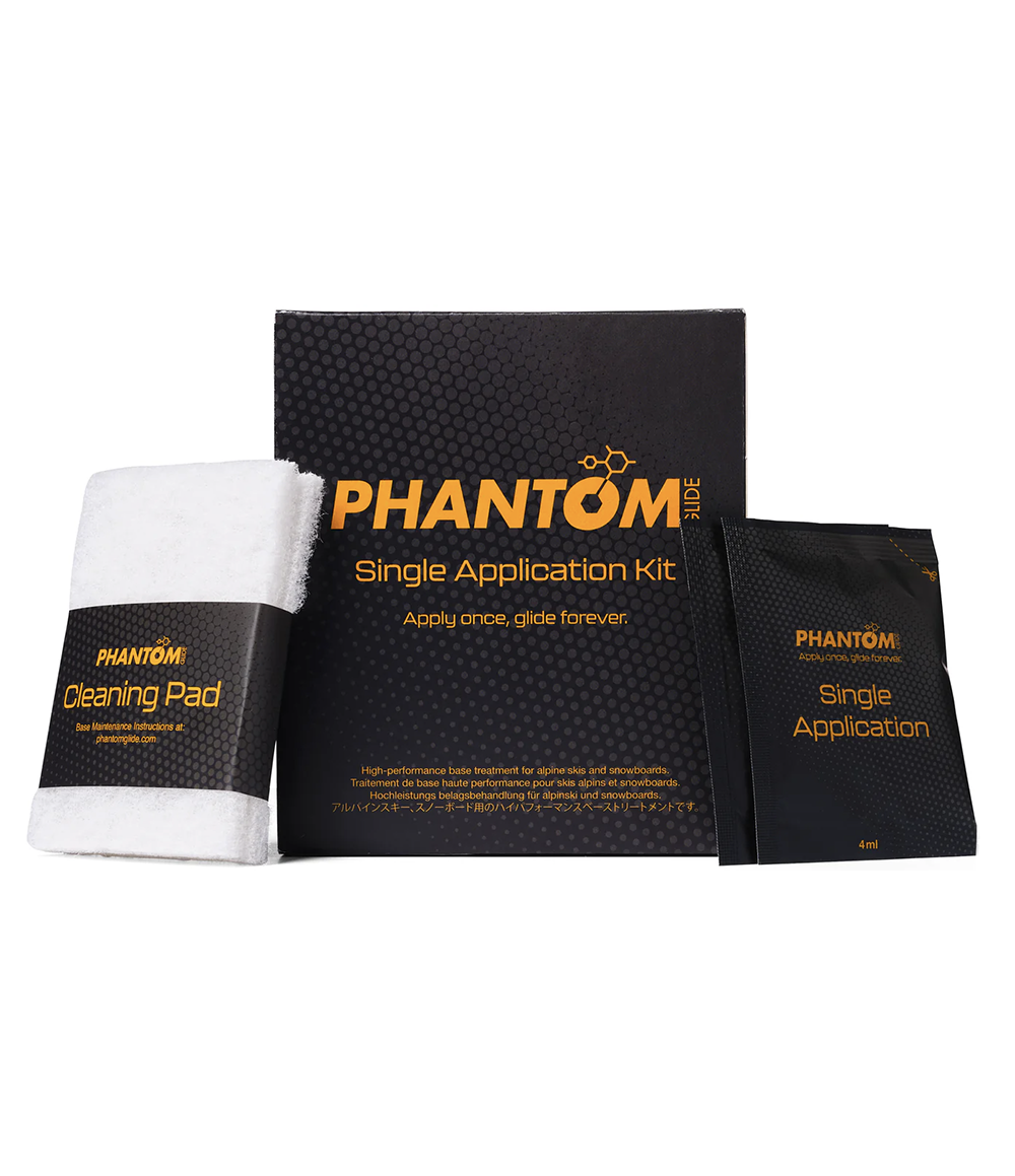PHANTOM Single Application Kit with cleaning pad and sachet on a white background