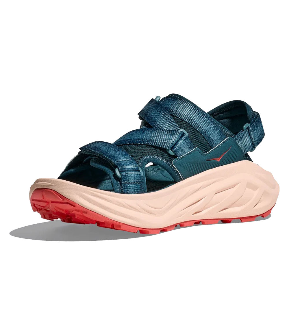 W Infini Hike TC