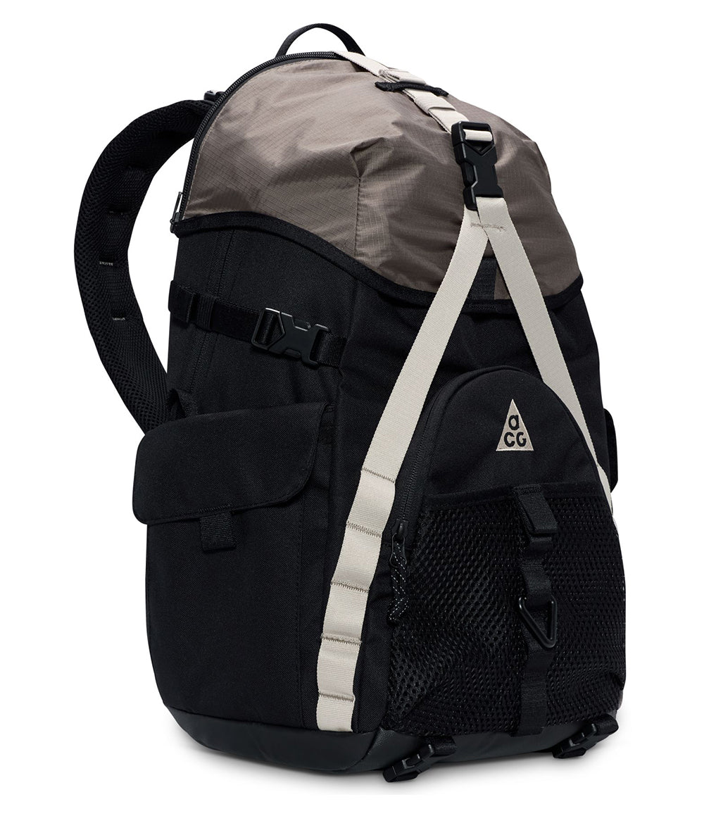 Daymax Backpack
