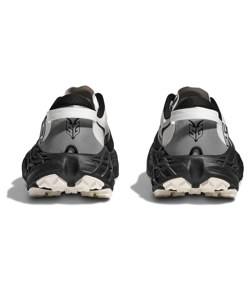 M Speedgoat 7